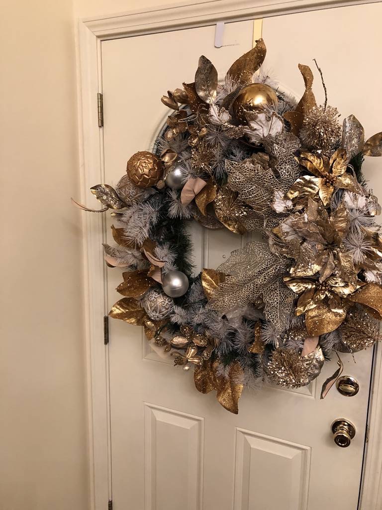 Christmas 2019 the seers front door